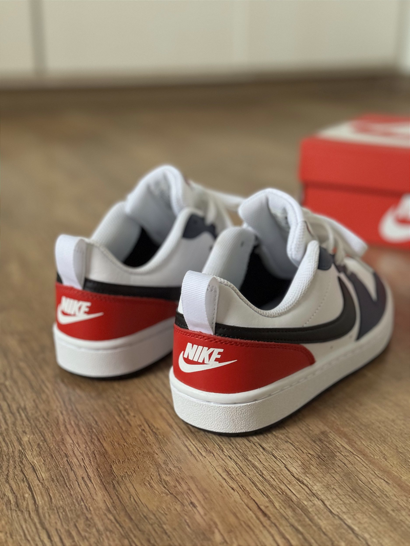 NK Court Borough Unisex (blanco/rojo/marino)