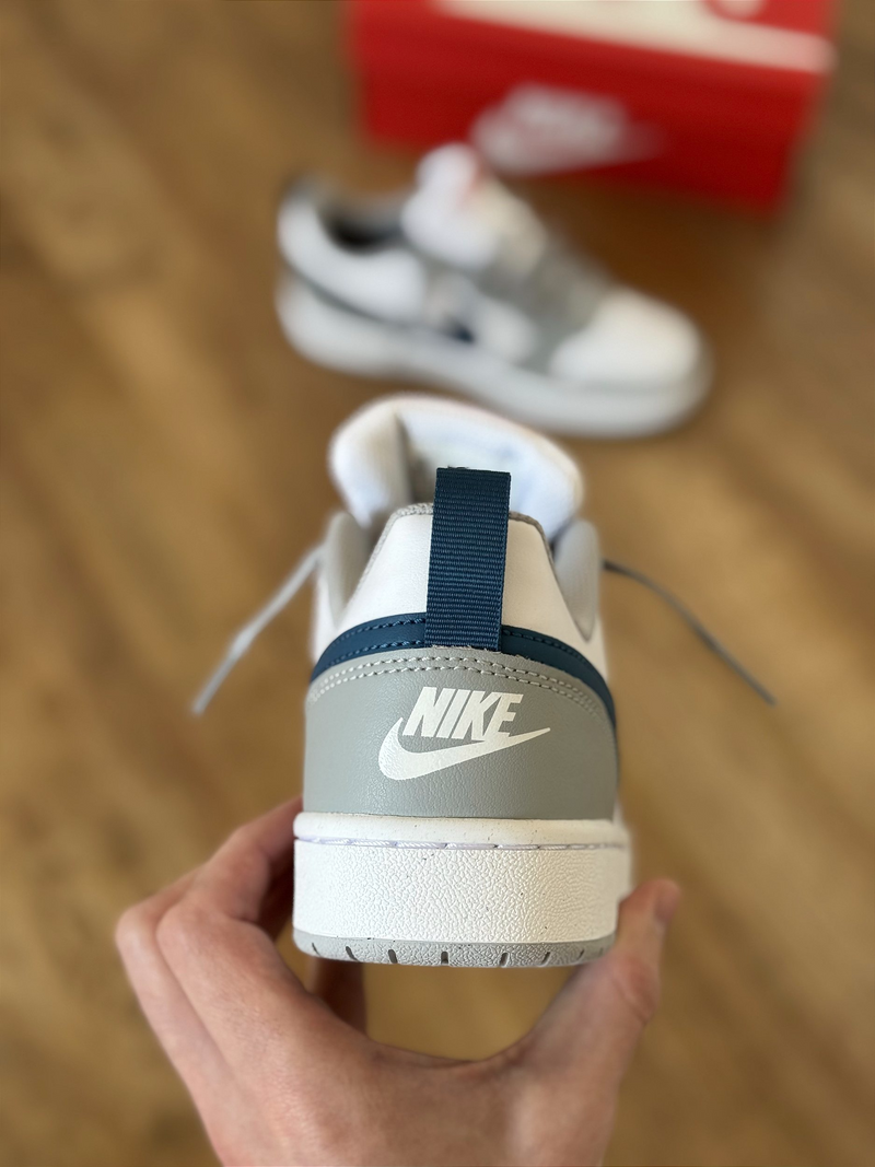 NK Court Borough Unisex (gris humo/marino)